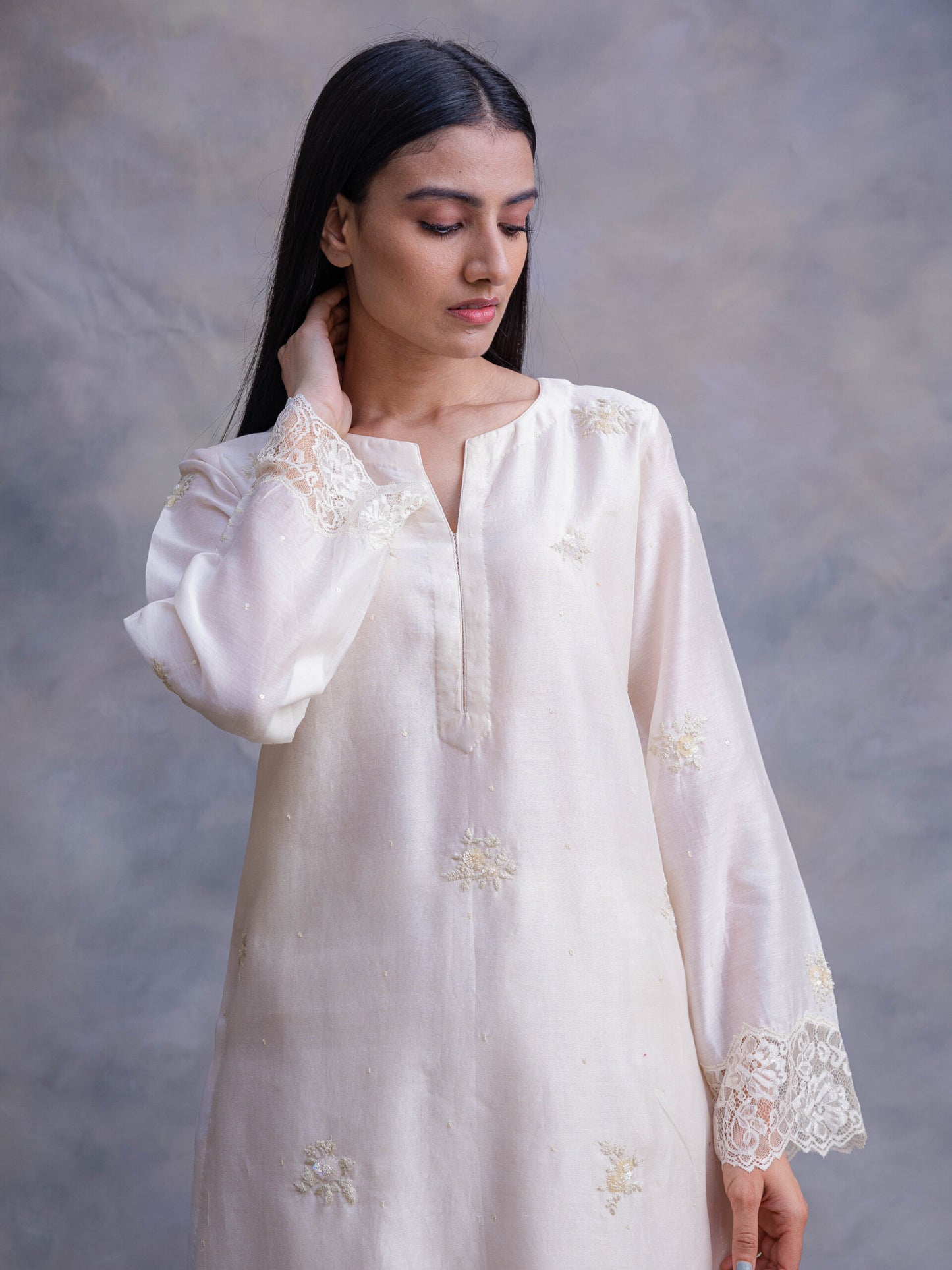 Bahaar-afshaaN