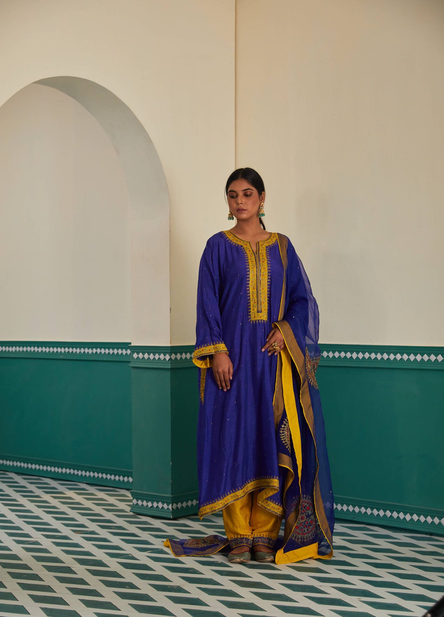 Banafsha Zari