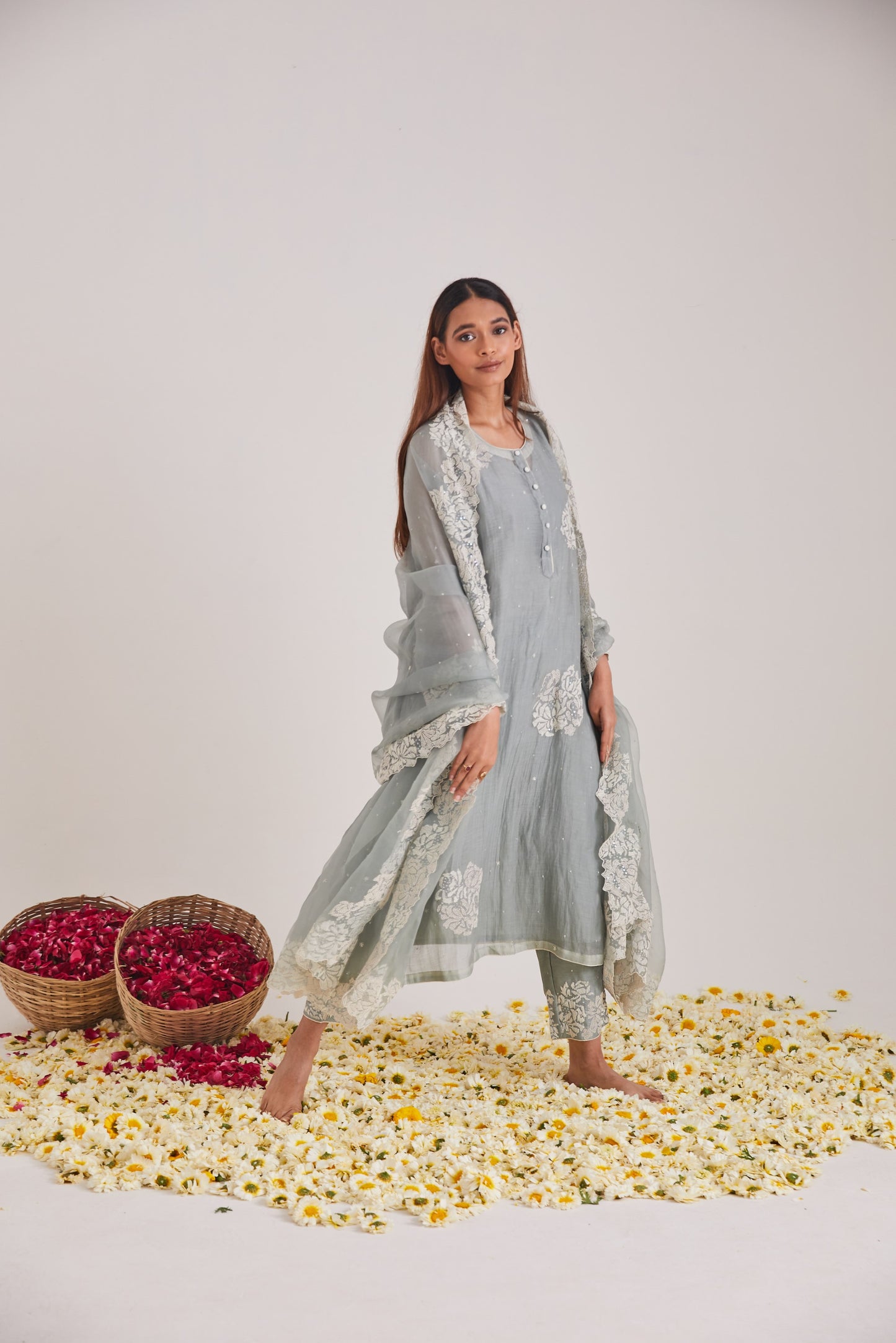 Avni Kurta Set