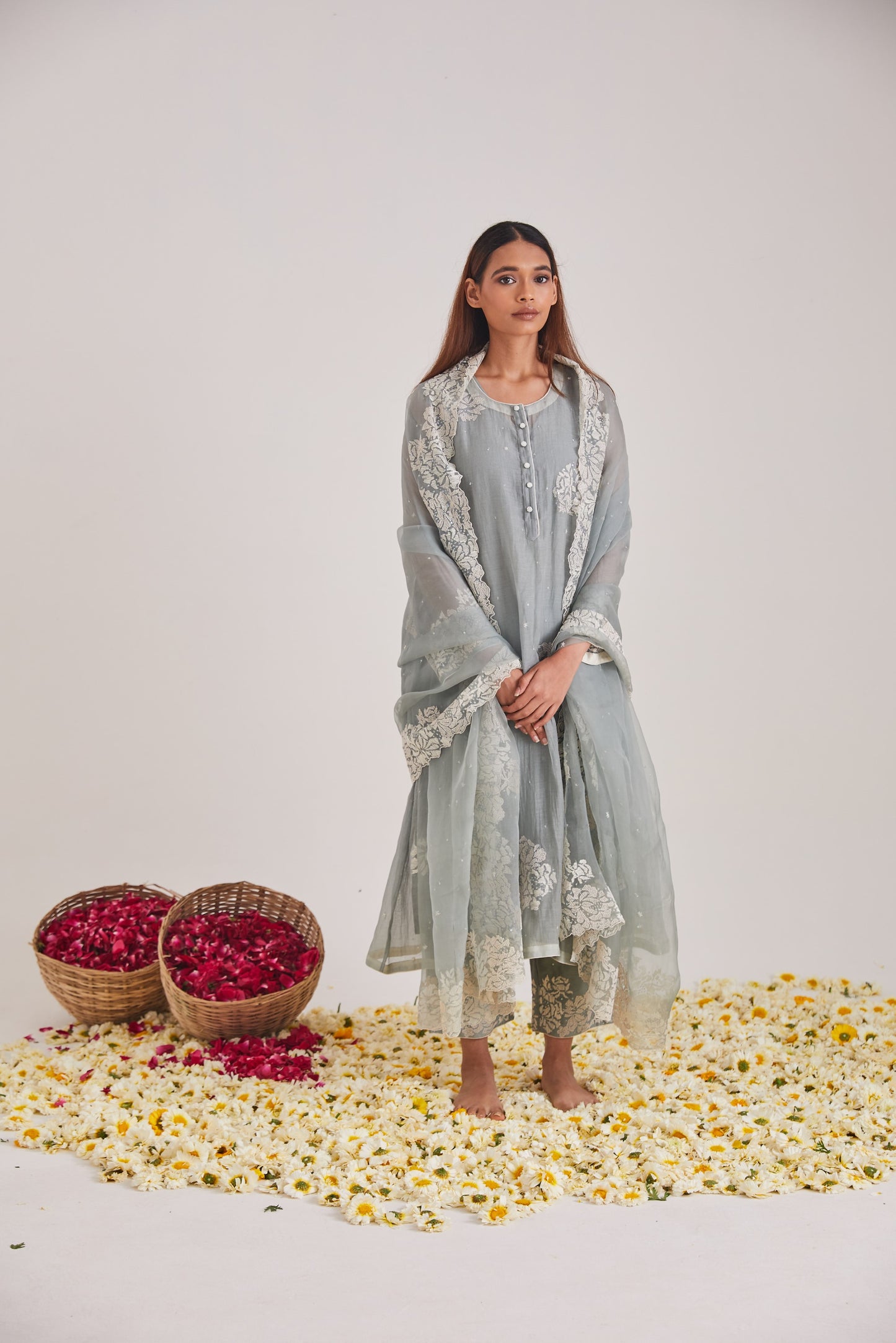 Avni Kurta Set